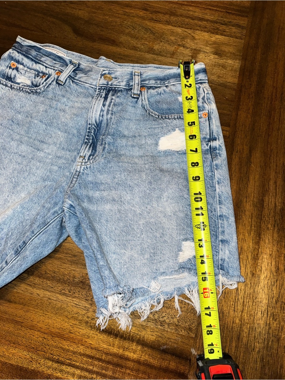 GAP loose Distressed Bermuda mid rise blue distressed Jean Shorts - Picture 6 of 10
